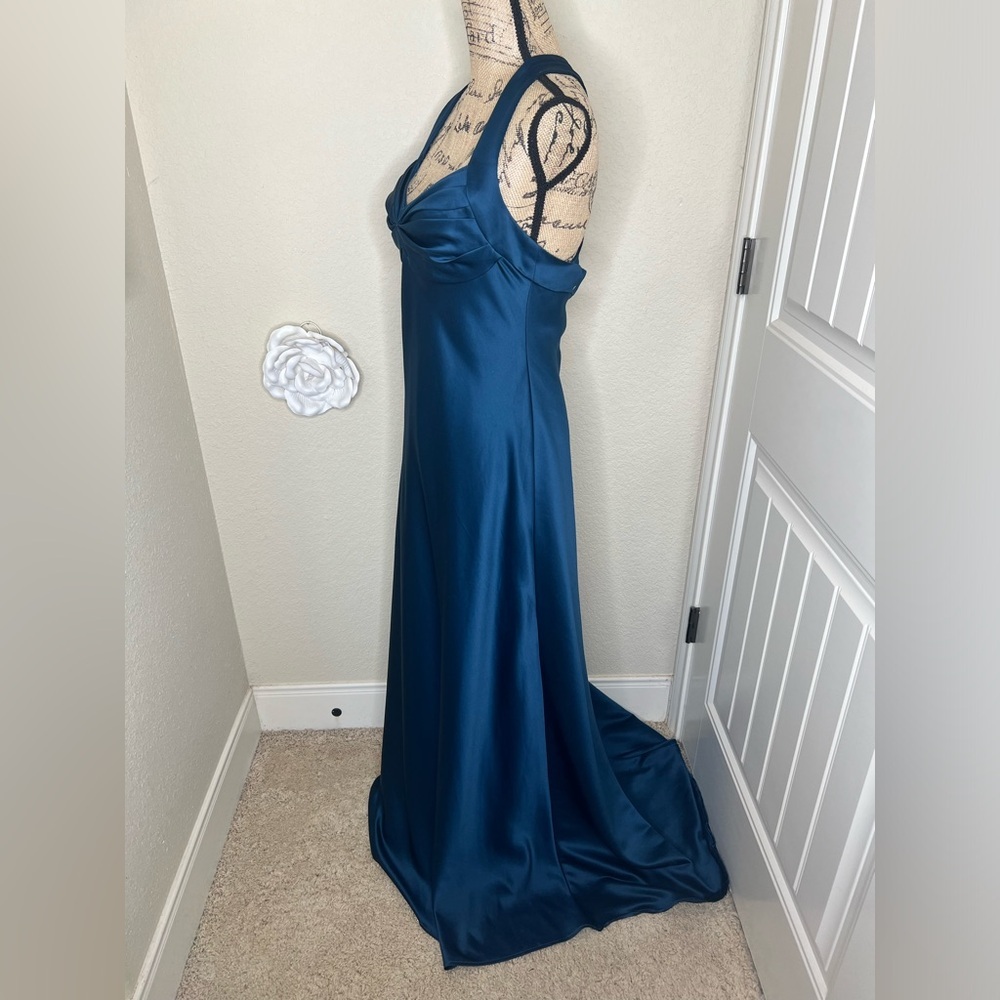 Calvin Klein Dark Ocean Blue/Green Satin Halter Formal Gown with Train Sz 10 - Picture 8 of 13